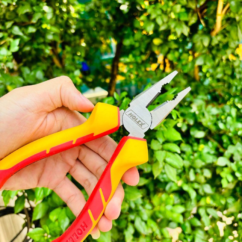 KÌM ĐA NĂNG CÁCH ĐIỆN 1000V HOLEX 701852 DÀI 180MM KÌM ĐA NĂNG CÁCH ĐIỆN 1000V HOLEX 701852 DÀI 180MM